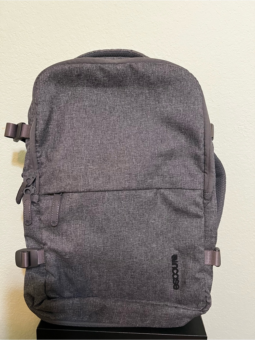 Incase Charcoal Gray Men's Backpack